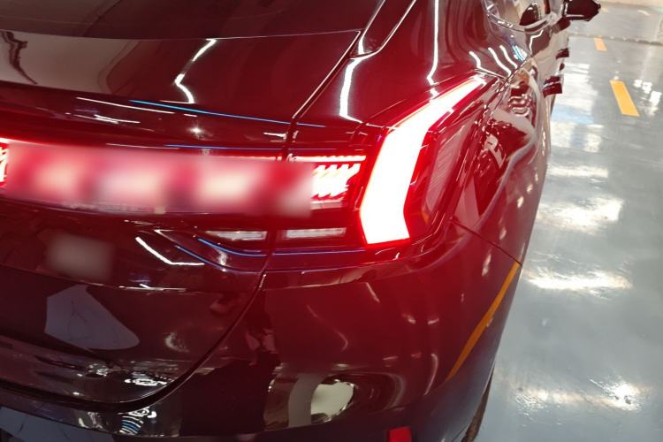 Used Zeekr 001 2023 WE Edition 86 kWh Right Rear Taillight