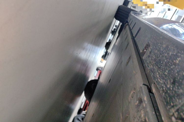 Used Zeekr 001 2023 YOU Edition 100 kWh Right Side Sill
