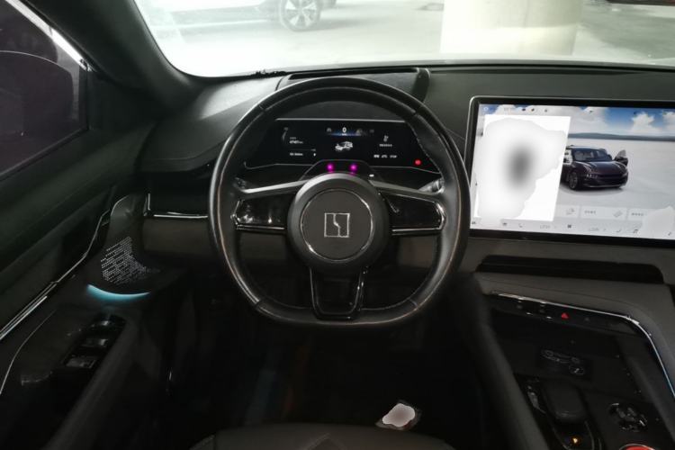 Used Zeekr 001 2023 WE Edition 100 kWh Steering Wheel