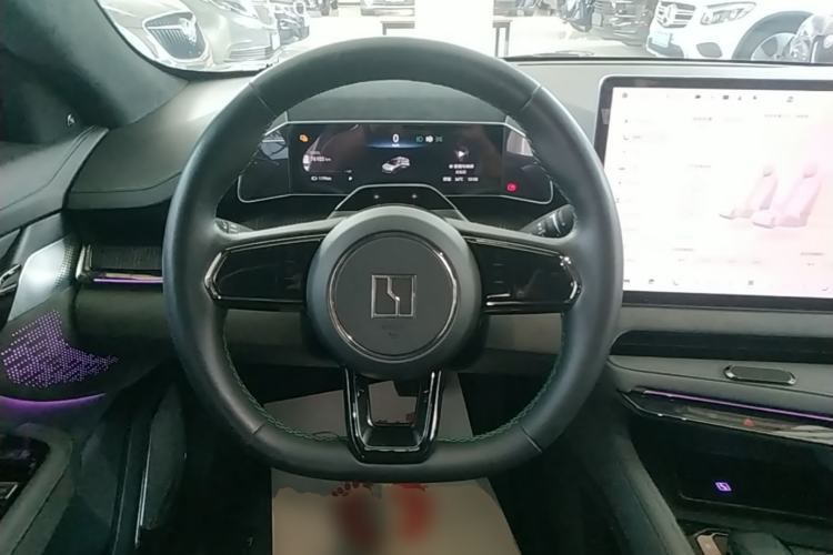 Used Zeekr 001 2023 WE Edition 86 kWh Steering Wheel