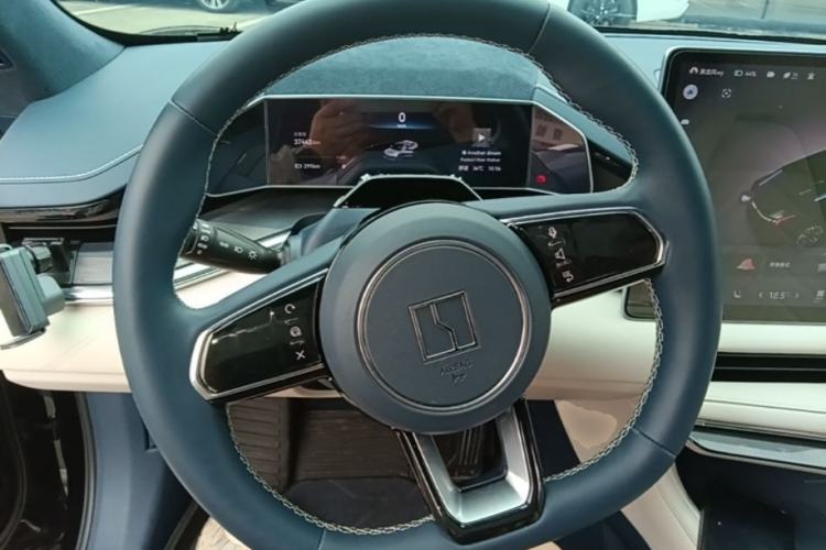 Used Zeekr 001 2023 ME Edition 100 kWh Steering Wheel