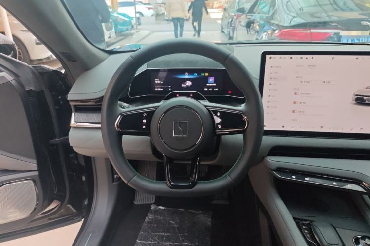 Used Zeekr 001 2023 WE Edition 100 kWh Steering Wheel