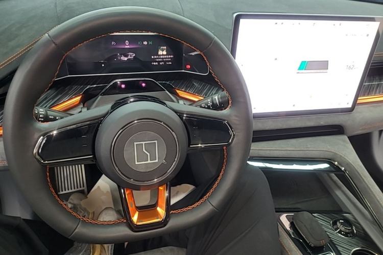 Used Zeekr 001 2023 YOU Edition 100 kWh Steering Wheel