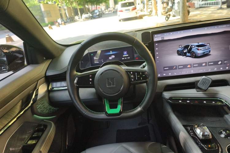 Used Zeekr 001 2023 ME Edition 100 kWh Steering Wheel