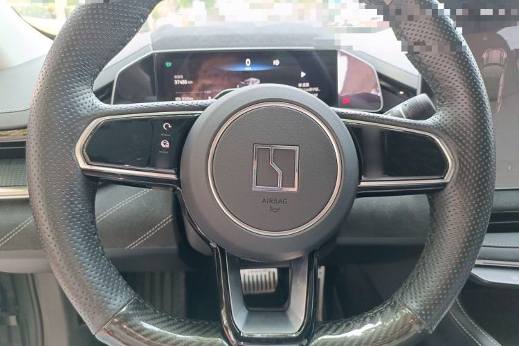 Used Zeekr 001 2023 ME Edition 100 kWh Steering Wheel