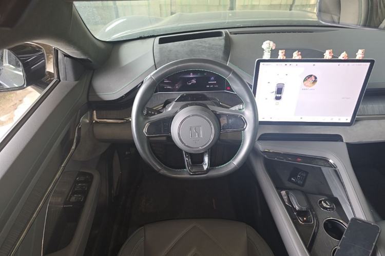 Used Zeekr 001 2023 WE Edition 100 kWh Steering Wheel