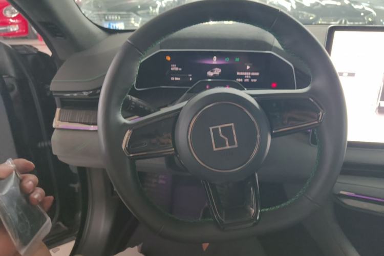 Used Zeekr 001 2023 YOU Edition 100 kWh Steering Wheel