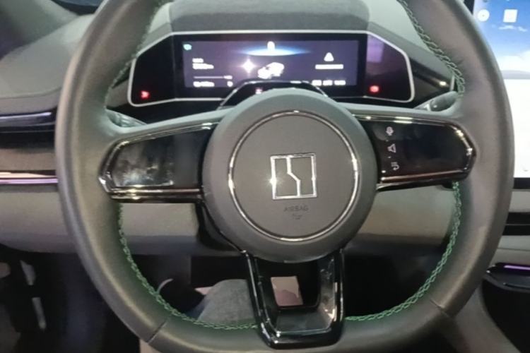 Used Zeekr 001 2023 WE Edition 100 kWh Steering Wheel