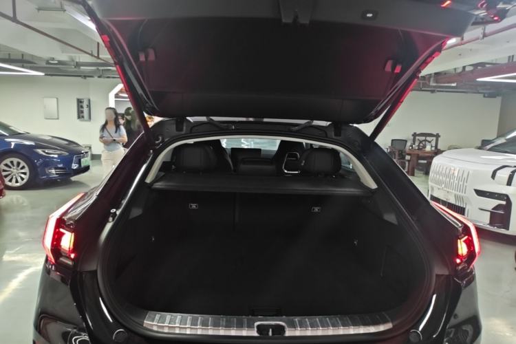 Used Zeekr 001 2023 WE Edition 86 kWh Trunk