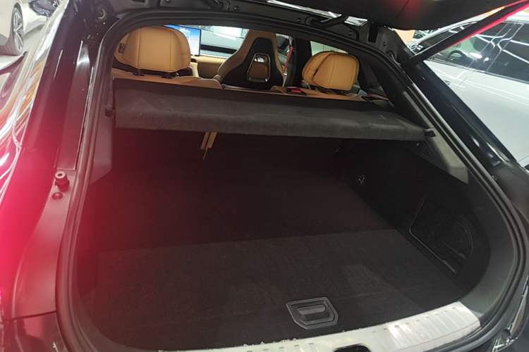 Used Zeekr 001 2023 WE Edition 100 kWh Trunk