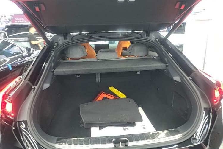 Used Zeekr 001 2023 YOU Edition 100 kWh Trunk