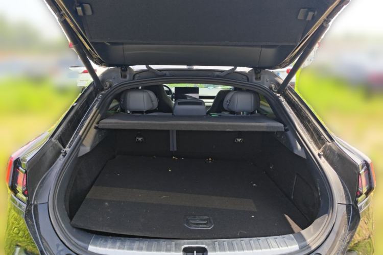 Used Zeekr 001 2023 WE Edition 100 kWh Trunk