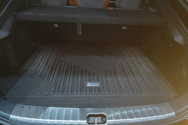 Used Zeekr 001 2023 YOU Edition 100 kWh Trunk