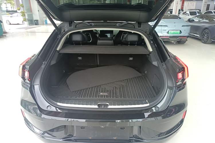 Used Zeekr 001 2023 WE Edition 86 kWh Trunk