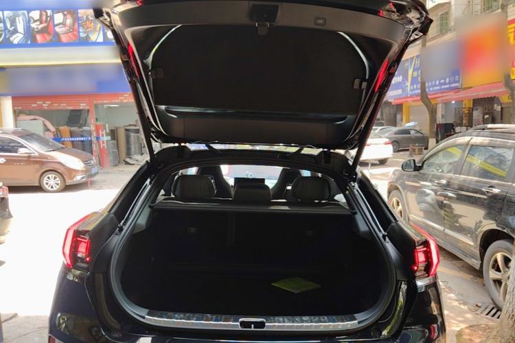 Used Zeekr 001 2023 WE Edition 100 kWh Trunk