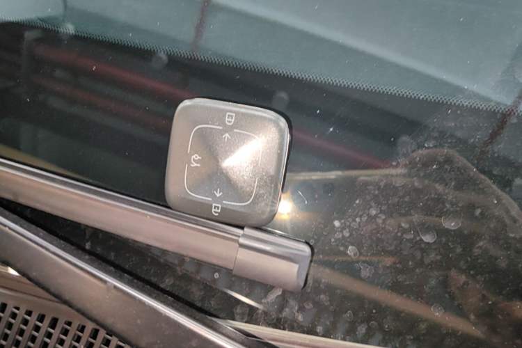 Used Zeekr 001 2023 YOU Edition 100 kWh Vehicle Key