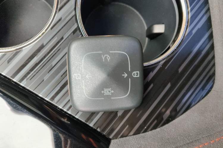 Used Zeekr 001 2023 YOU Edition 100 kWh Vehicle Key