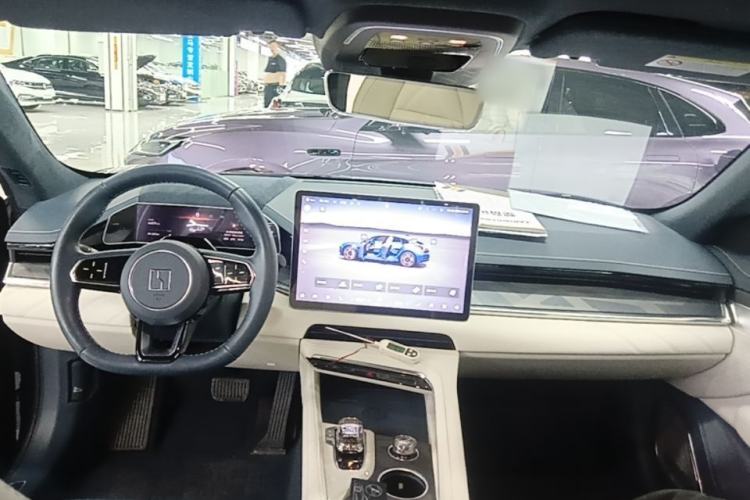 Used Zeekr 001 2023 WE Edition 100 kWh Center Console