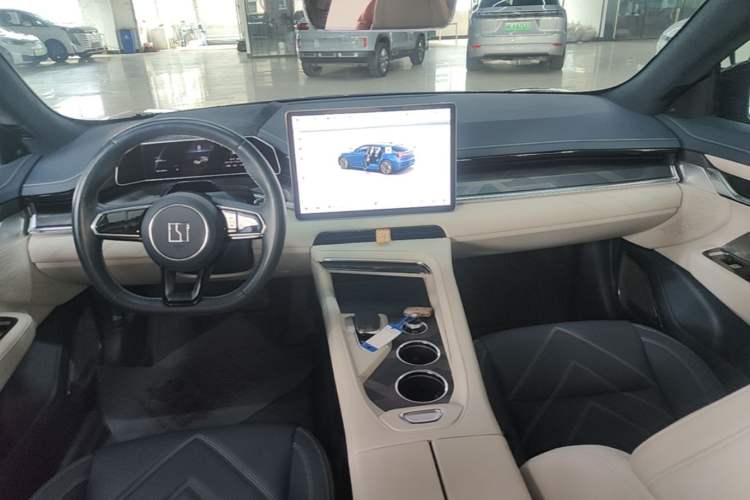 Used Zeekr 001 2023 WE Edition 86 kWh Center Console