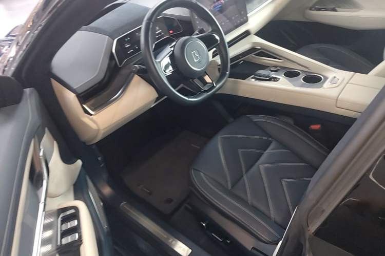 Used Zeekr 001 2023 WE Edition 86 kWh Driver Seat