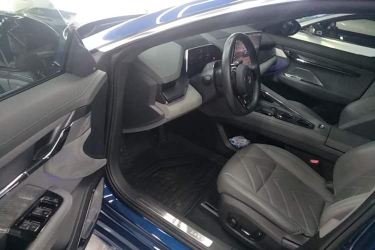 Used Zeekr 001 2023 WE Edition 100 kWh Driver Seat