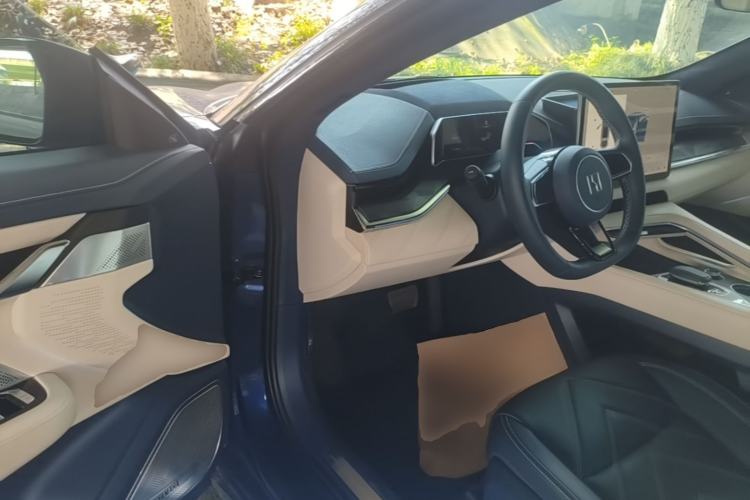 Used Zeekr 001 2023 WE Edition 86 kWh Driver Seat