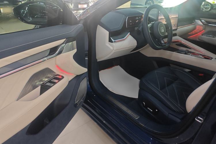 Used Zeekr 001 2023 WE Edition 100 kWh Driver Seat