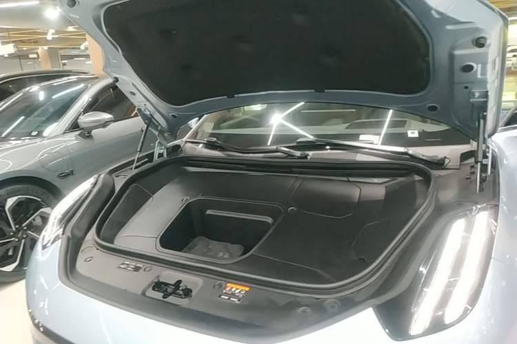 Used Zeekr 001 2023 WE Edition 86 kWh Engine Bay