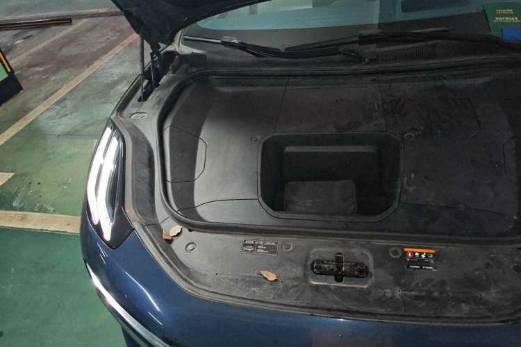 Used Zeekr 001 2023 WE Edition 86 kWh Engine Bay Right