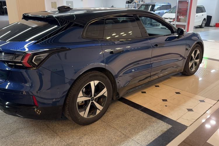 Used Zeekr 001 2023 WE Edition 100 kWh Exterior 1