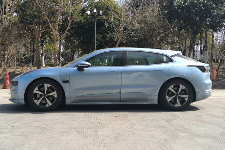 Used Zeekr 001 2023 WE Edition 100 kWh Exterior 10