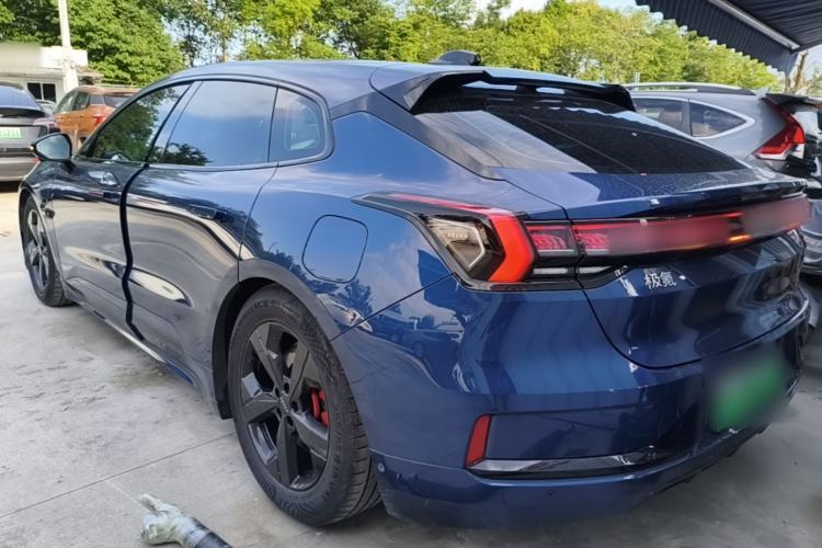 Used Zeekr 001 2023 WE Edition 86 kWh Exterior 2