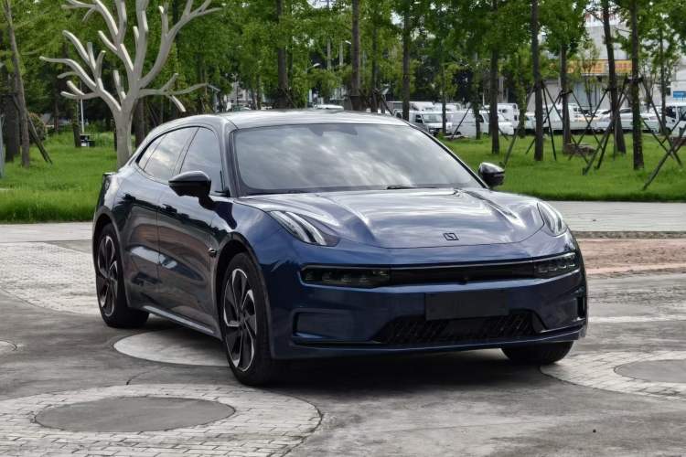 Used Zeekr 001 2023 WE Edition 86 kWh Exterior 2