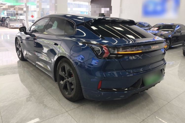 Used Zeekr 001 2023 WE Edition 86 kWh Exterior 2
