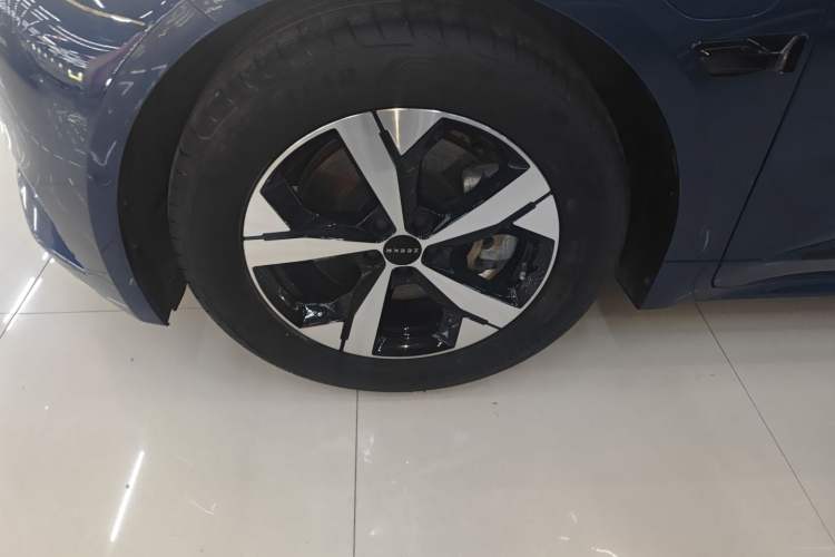 Used Zeekr 001 2023 WE Edition 100 kWh Exterior 4