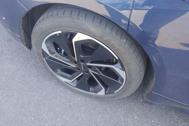 Used Zeekr 001 2023 WE Edition 100 kWh Exterior 5