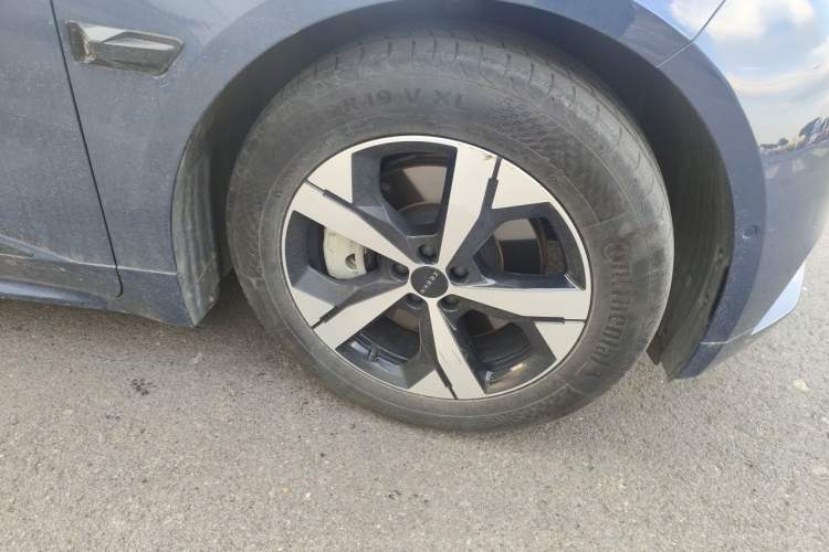 Used Zeekr 001 2023 WE Edition 100 kWh Exterior 7
