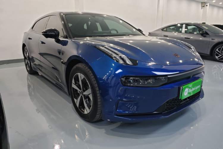 Used Zeekr 001 2023 WE Edition 100 kWh Front Right 45 Deg