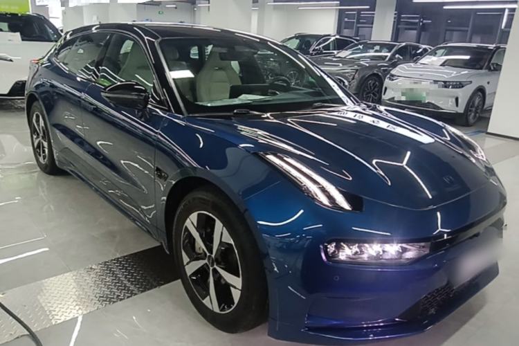 Used Zeekr 001 2023 WE Edition 100 kWh Front Right 45 Deg
