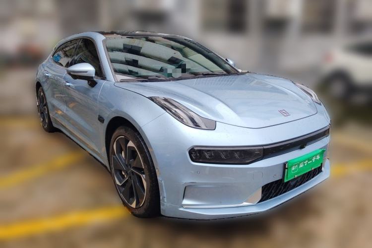 Used Zeekr 001 2023 YOU Edition 100 kWh Front Right 45 Deg