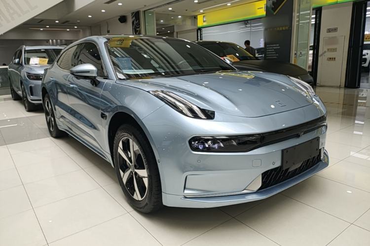 Used Zeekr 001 2023 WE Edition 100 kWh Front Right 45 Deg