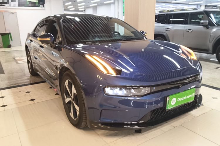 Used Zeekr 001 2023 WE Edition 100 kWh Front Right 45 Deg