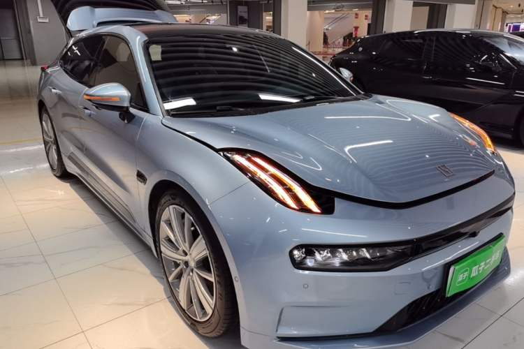 Used Zeekr 001 2023 ME Edition 100 kWh Front Right 45 Deg