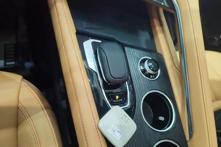 Used Zeekr 001 2023 WE Edition 86 kWh Gear Lever