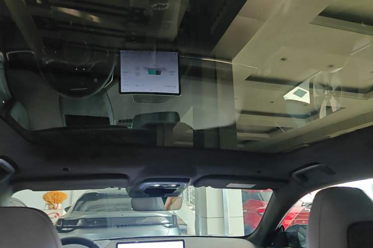 Used Zeekr 001 2023 WE Edition 100 kWh Headliner