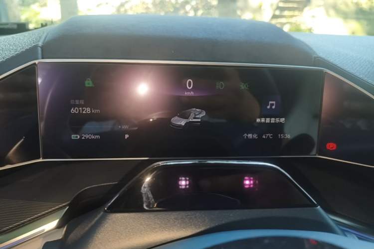 Used Zeekr 001 2023 WE Edition 86 kWh Instrument Cluster