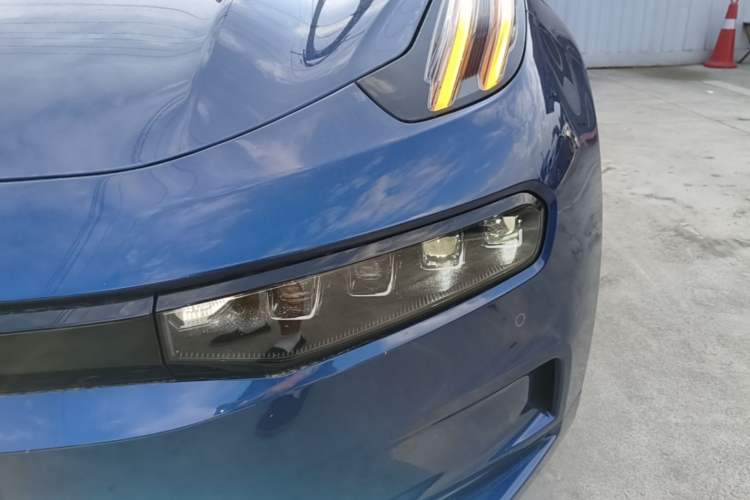 Used Zeekr 001 2023 WE Edition 86 kWh Left Front Headlight