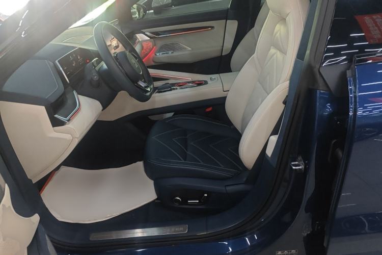 Used Zeekr 001 2023 WE Edition 100 kWh Left Front Seat