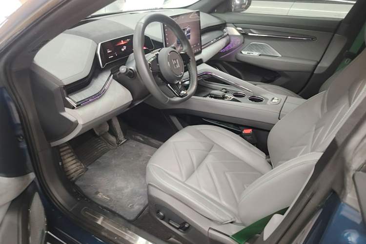 Used Zeekr 001 2023 WE Edition 100 kWh Left Front Seat