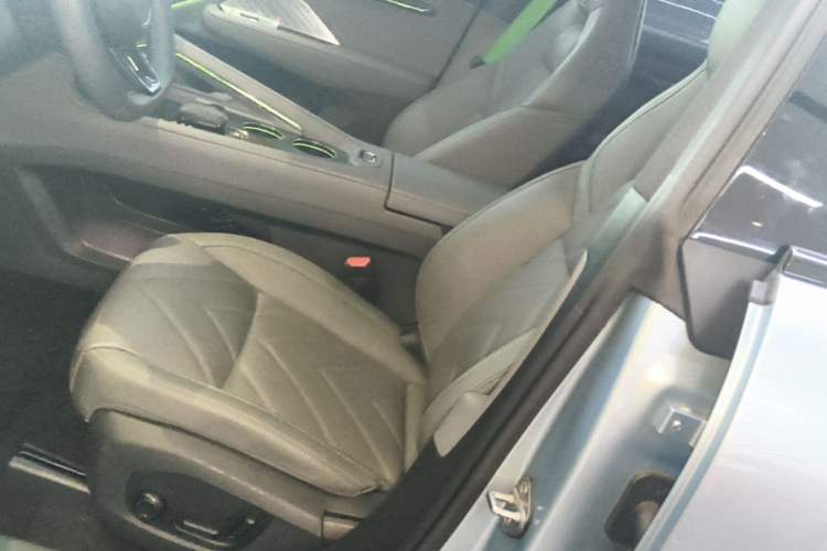 Used Zeekr 001 2023 ME Edition 100 kWh Left Front Seat